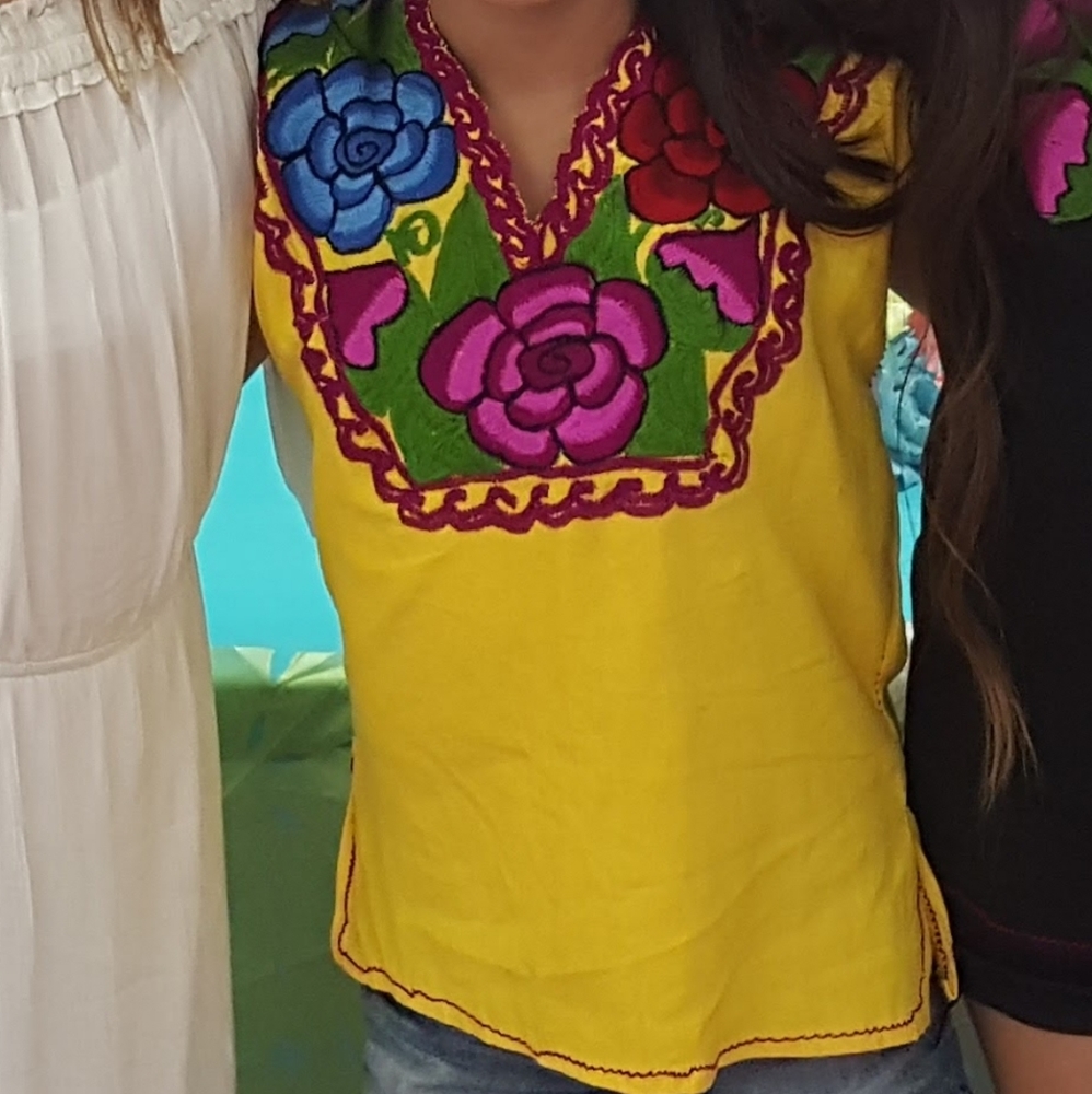 Mexican girls top